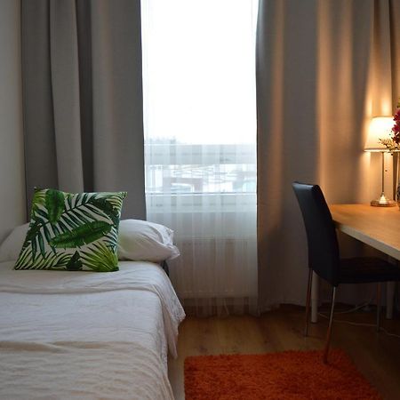 Helsinki Airport Suites 반타 외부 사진