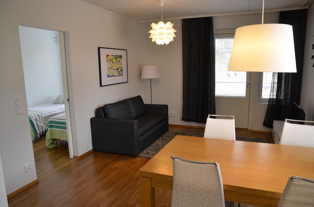 Helsinki Airport Suites 반타 외부 사진