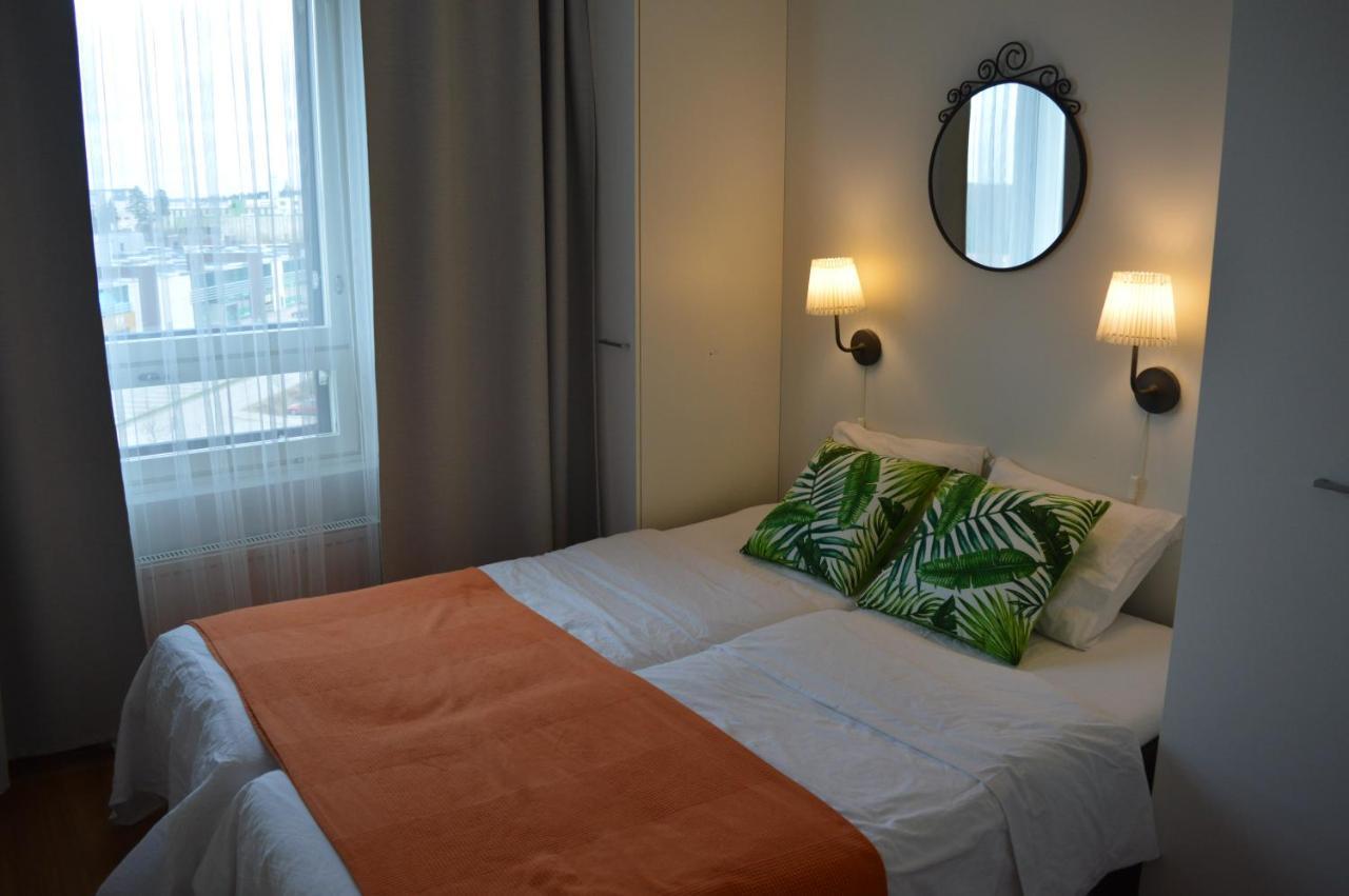 Helsinki Airport Suites 반타 외부 사진