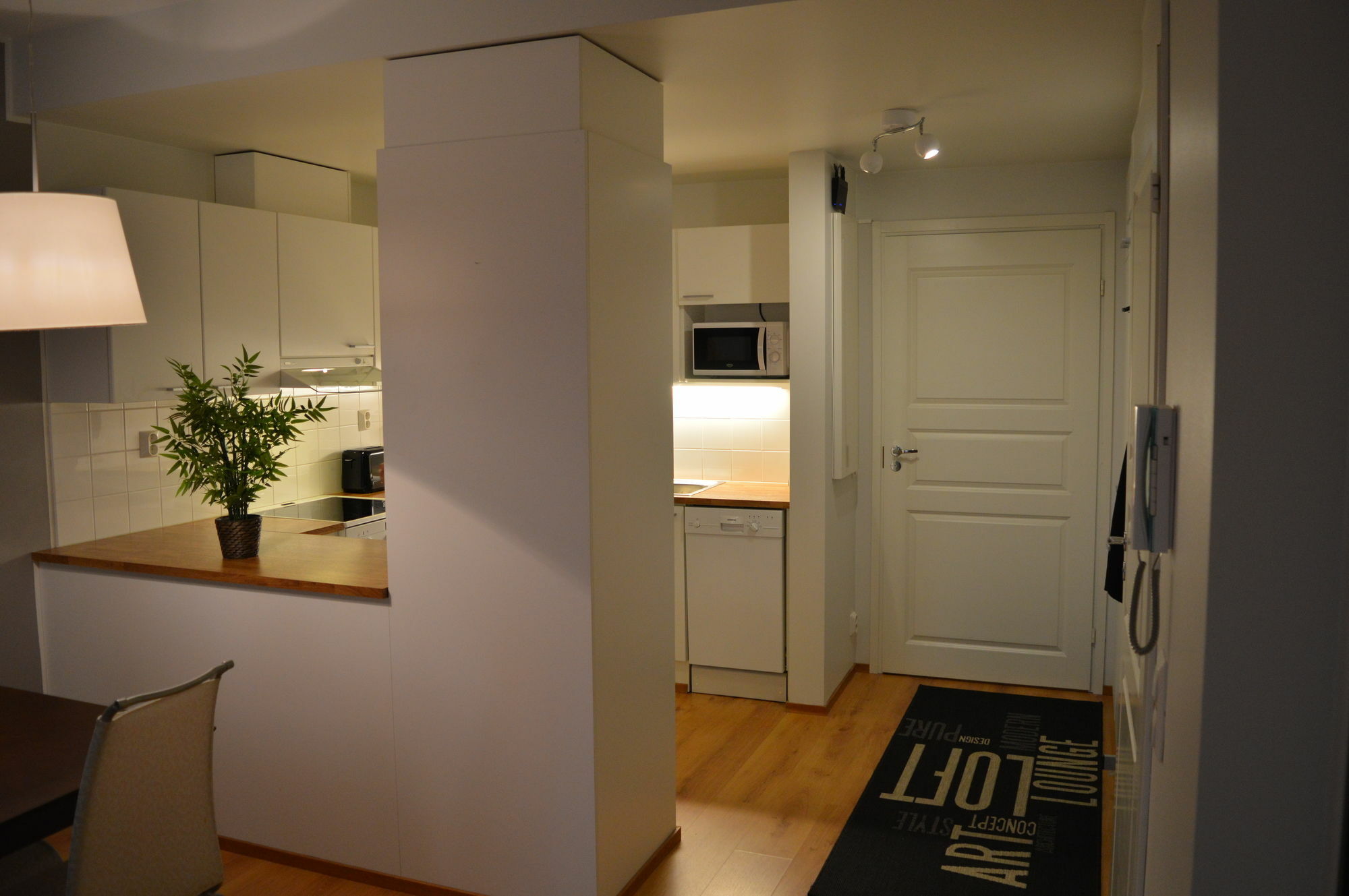 Helsinki Airport Suites 반타 외부 사진