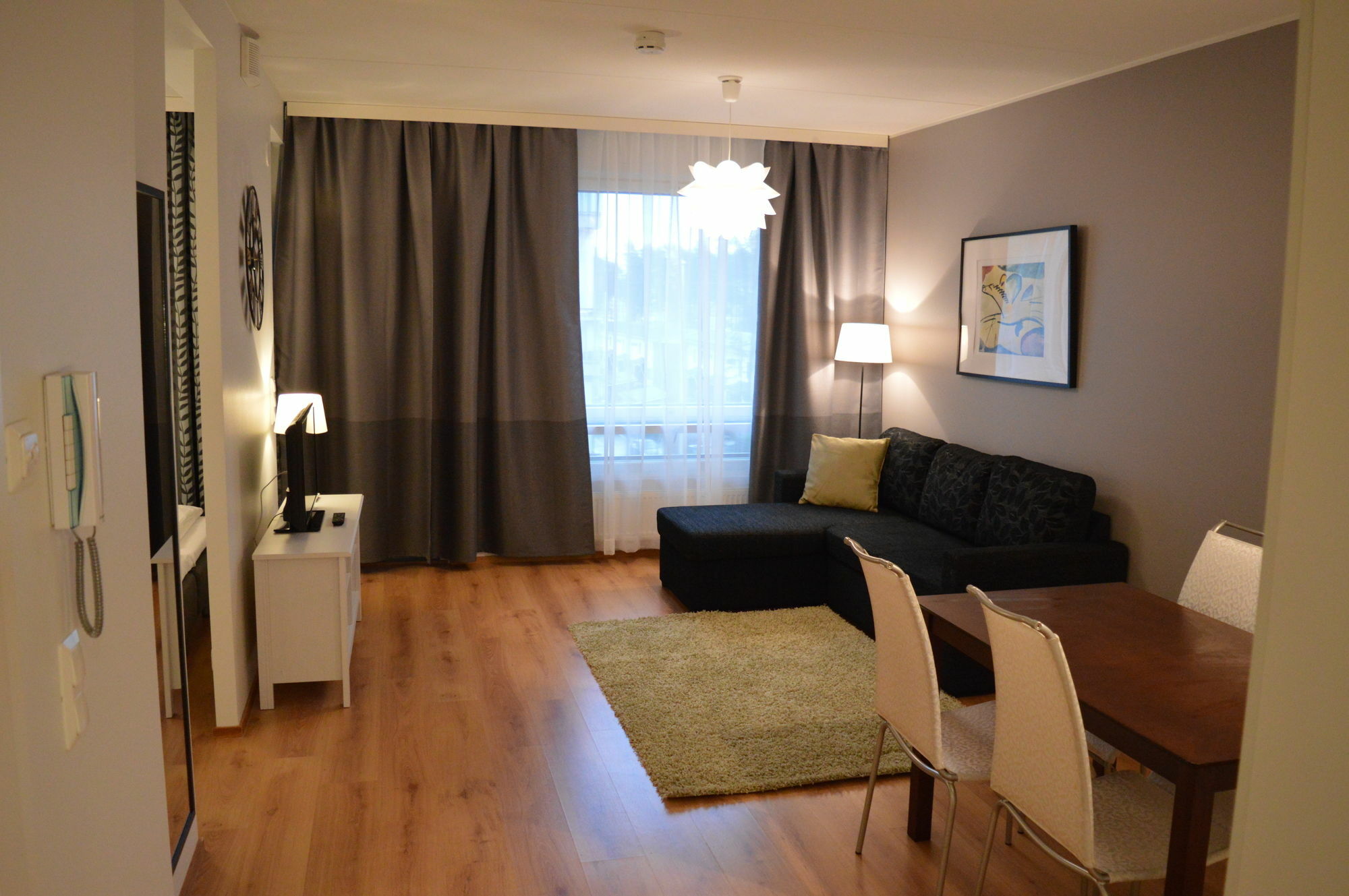 Helsinki Airport Suites 반타 외부 사진