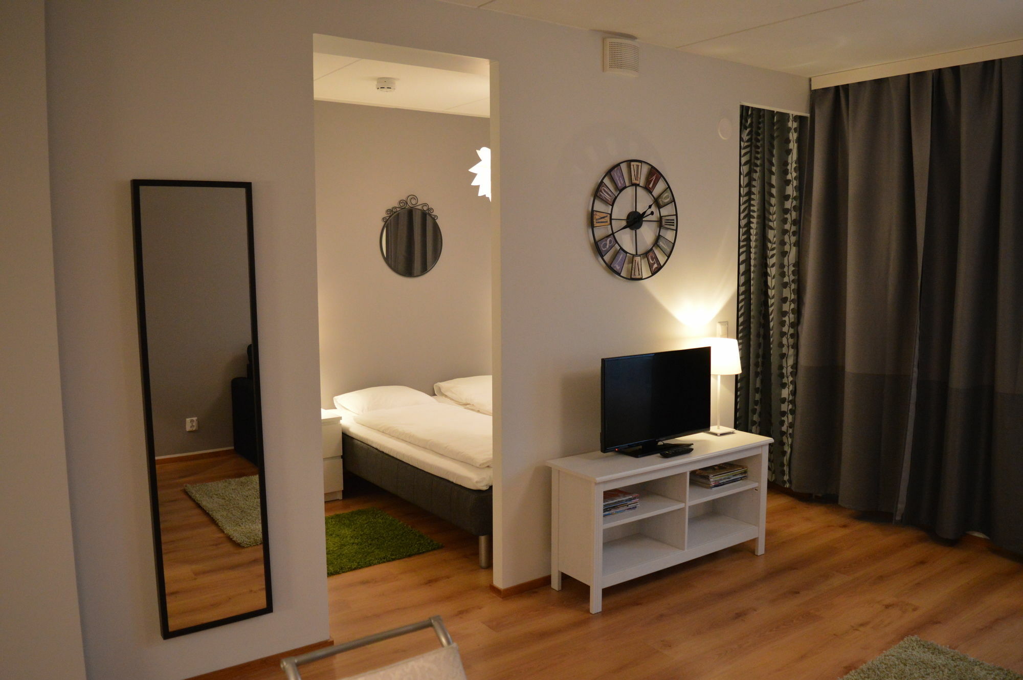 Helsinki Airport Suites 반타 외부 사진