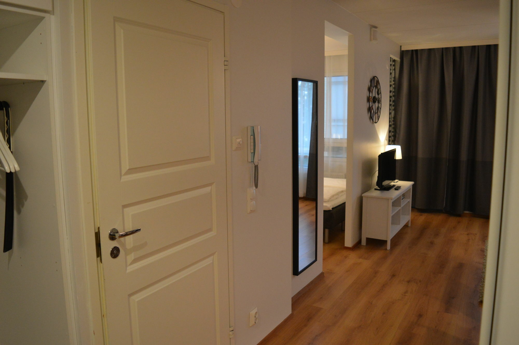 Helsinki Airport Suites 반타 외부 사진